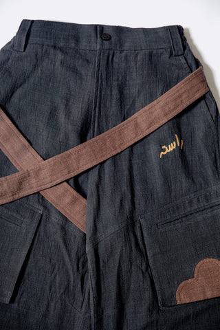 Arched passage barrel pants
