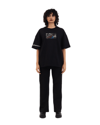 "Perpetual motion" oversized black T-shirt