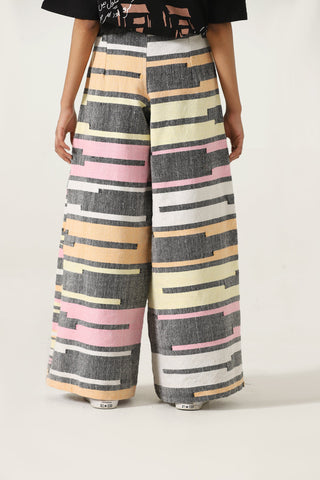 "Life is loading" handwoven trousers