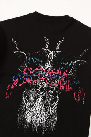 "Ajnabi" printed black T-shirt