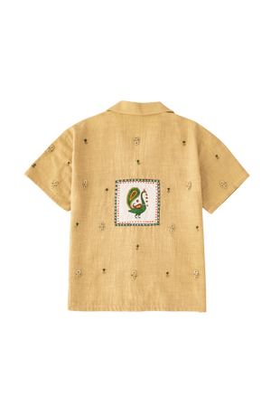 Sunehri yaadein button-down