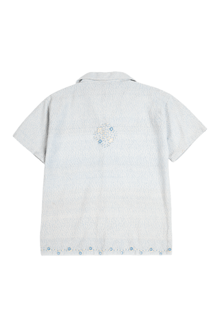 "Azure gaze" button-down