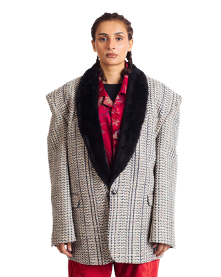 THE "WOLFE" COAT